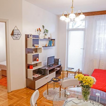 Linden Flower Apartment Subotica Eksteriør billede